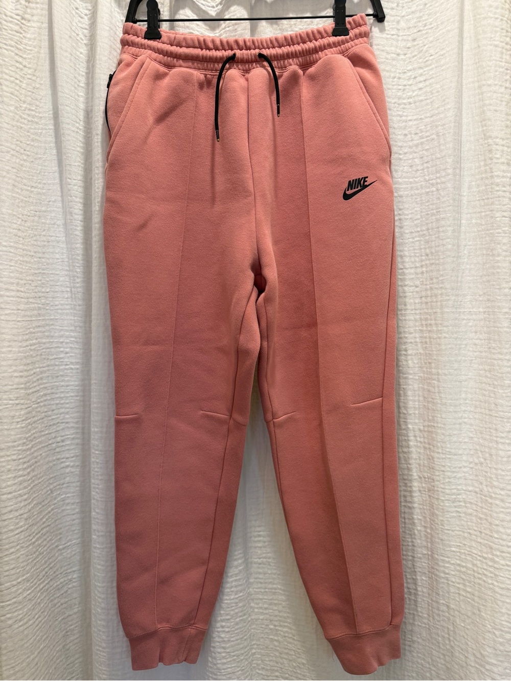 Nike Sportswear Tech Fleece High-Waisted Pleated Jogger Pants Pink XL (FB8330)
